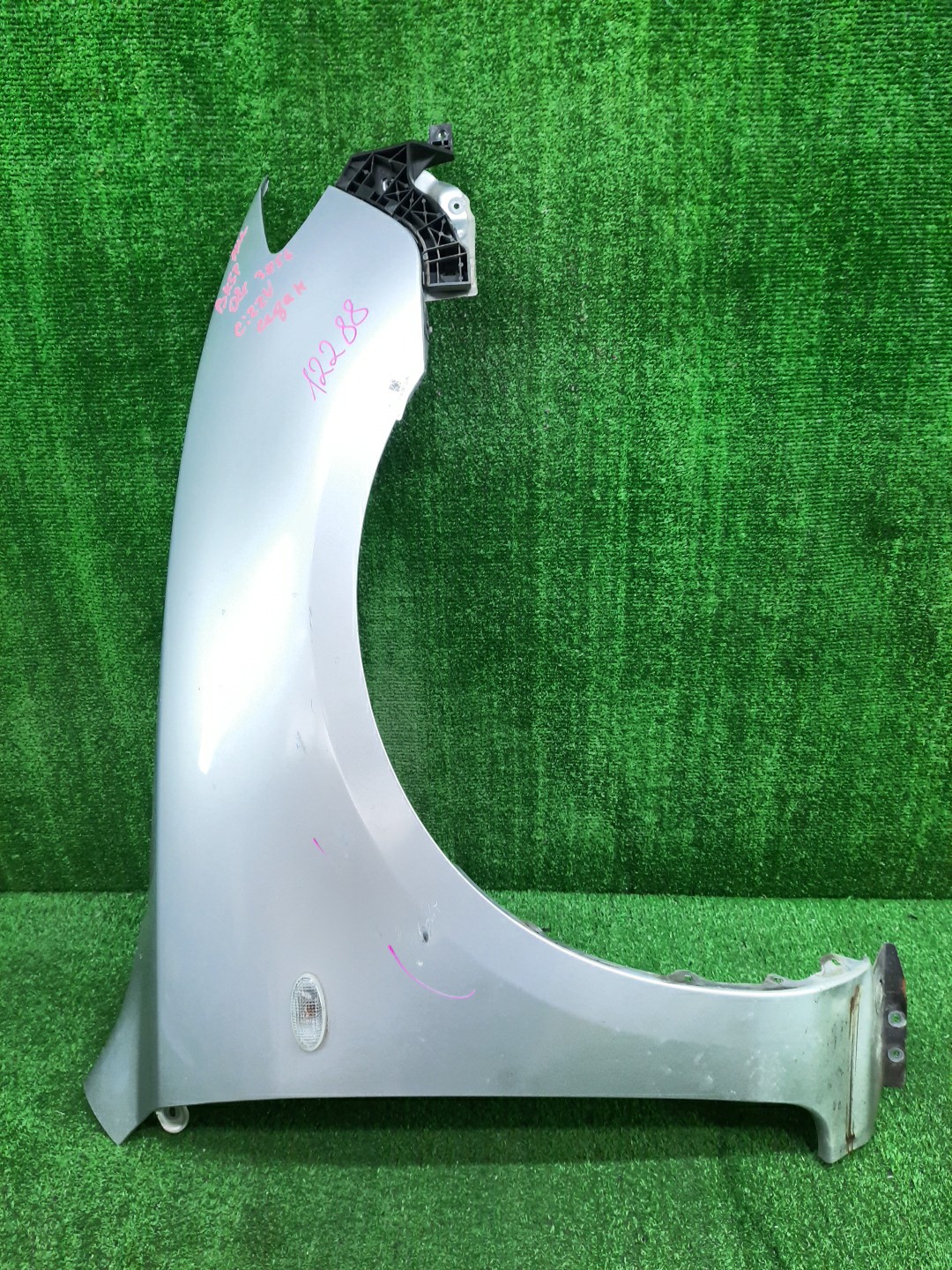 Крыло правое переднее MAZDA AXELA, MAZDA 3, 3 BK5P, BK3P, BKEP, BK 12280 1 ракурс