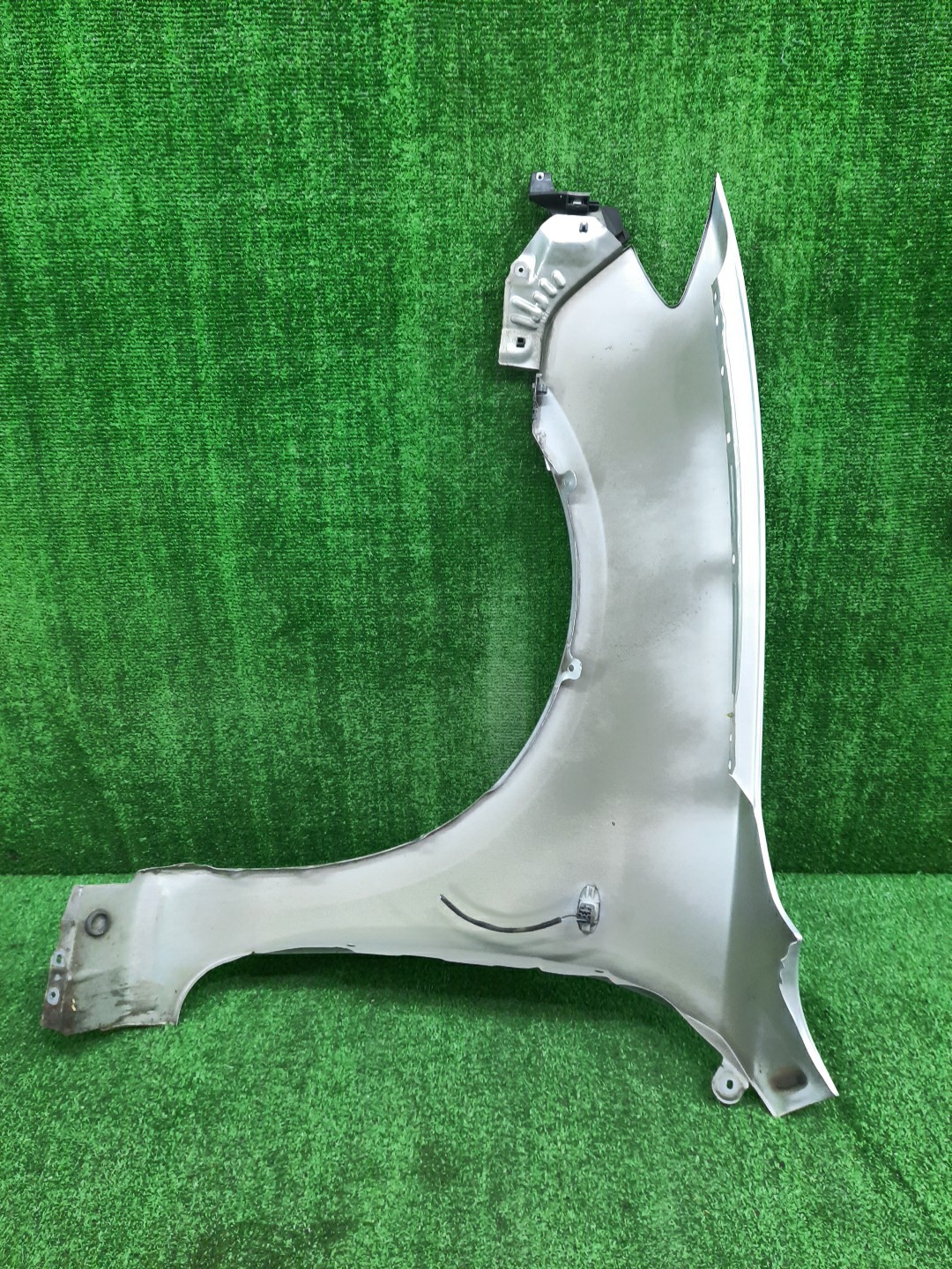 Крыло правое переднее MAZDA AXELA, MAZDA 3, 3 BK5P, BK3P, BKEP, BK 12280 3 ракурс
