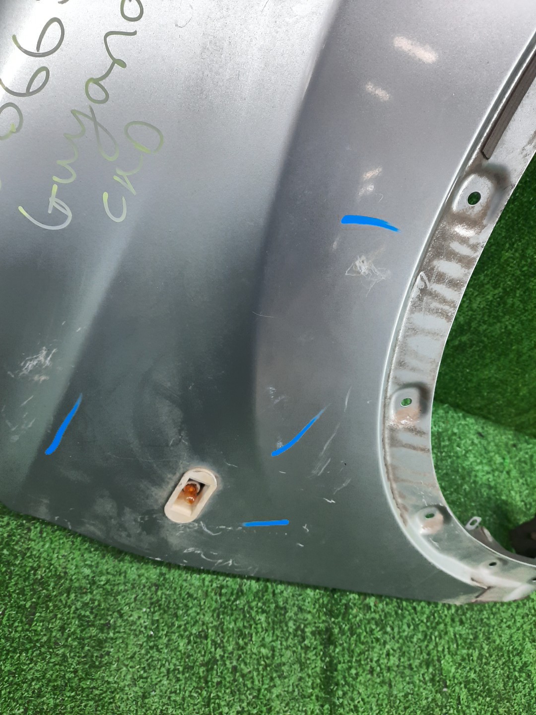 Крыло правое переднее NISSAN DUALIS J10, KNJ10, KJ10, NJ10 12296 2 ракурс