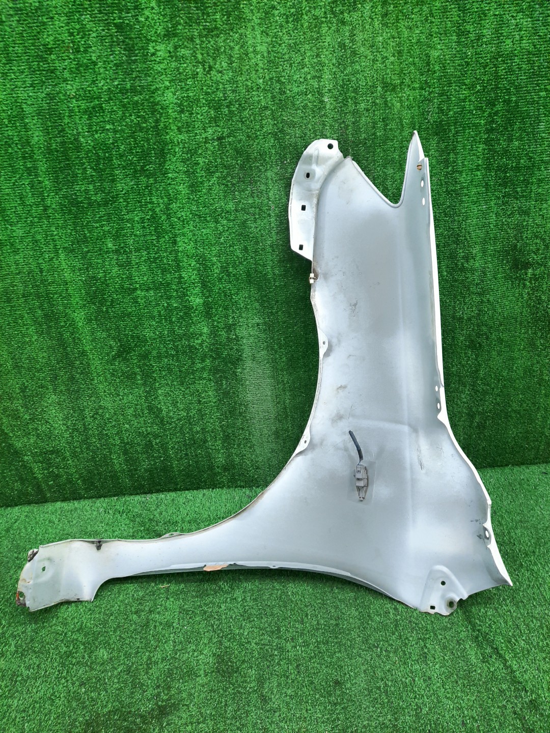 Крыло правое переднее TOYOTA COROLLA FIELDER, COROLLA  AXIO ZRE144G, ZRE142G, NZE144G, NZE141G, NZE141, NZE144, ZRE142, ZRE144 12321 3 ракурс