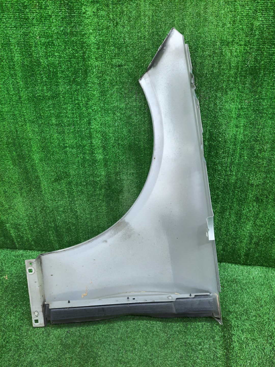 Крыло правое переднее MERCEDES-BENZ E-Class W212 212247 5 ракурс