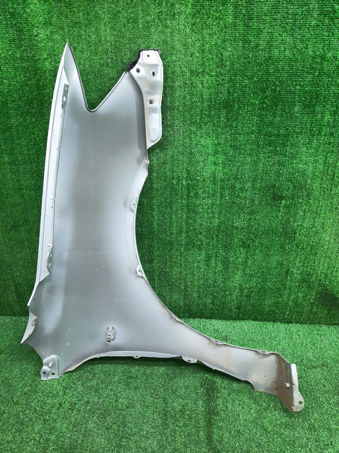 Крыло левое переднее TOYOTA COROLLA NZE121 12449 2 ракурс
