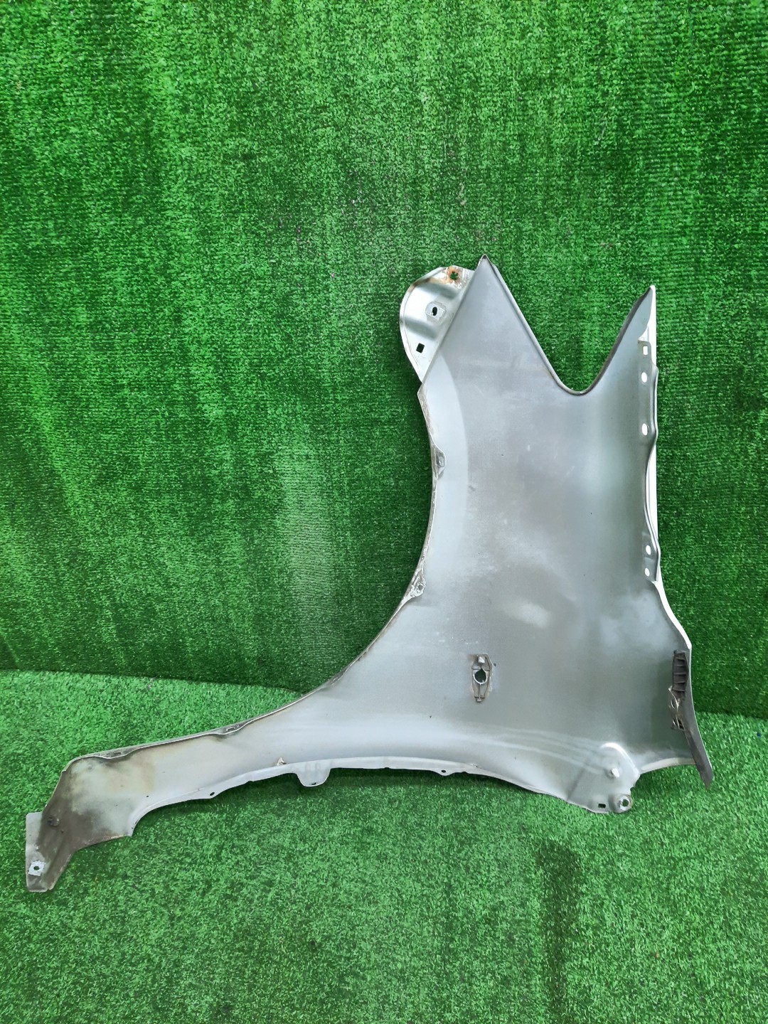Крыло правое переднее TOYOTA BELTA NCP96, KSP90, KSP92, SCP92 12481 3 ракурс