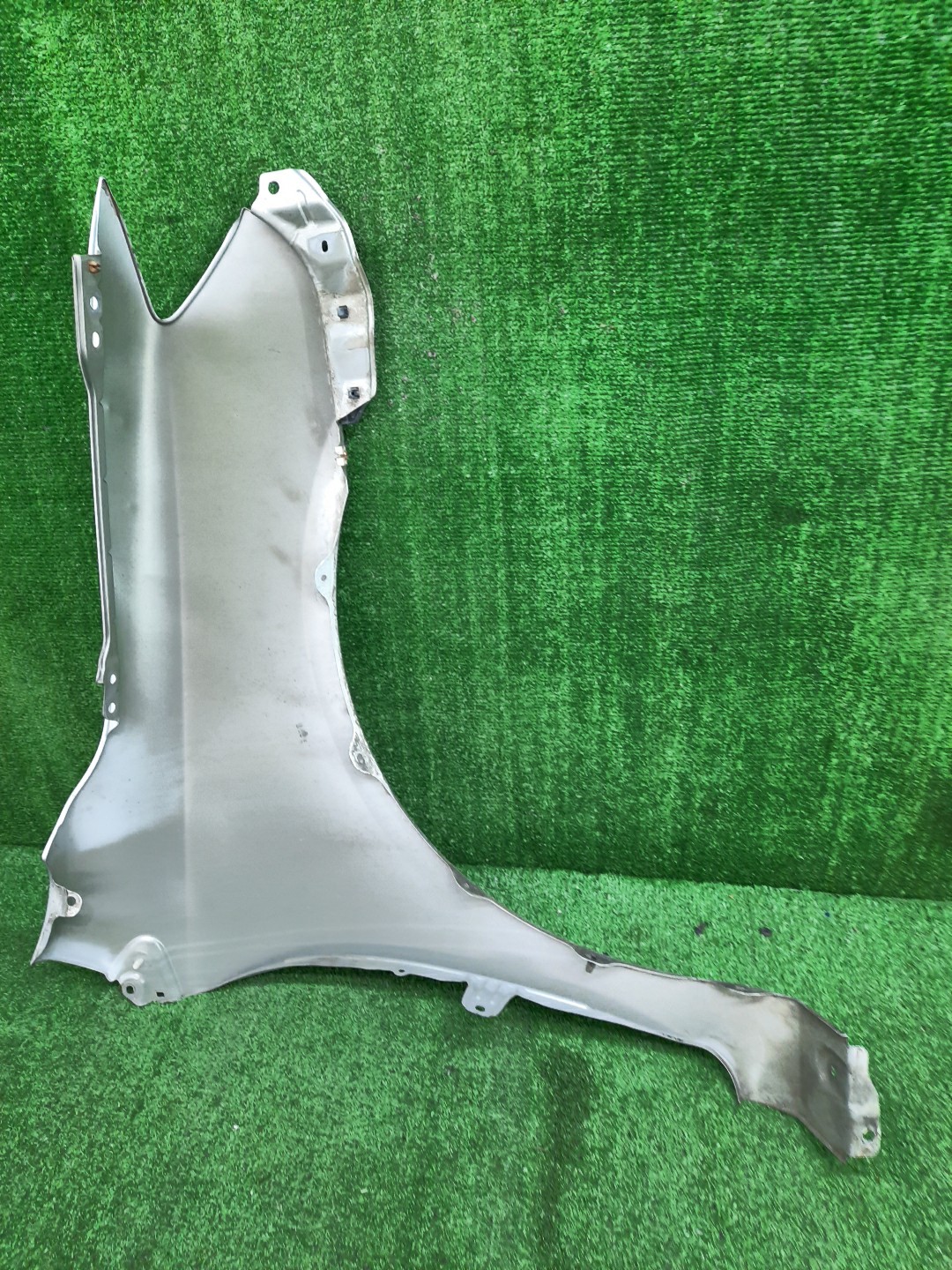 Крыло левое переднее TOYOTA COROLLA FIELDER, COROLLA  AXIO ZRE144G, ZRE142G, NZE144G, NZE141G, NZE141, NZE144, ZRE142, ZRE144 12619 4 ракурс
