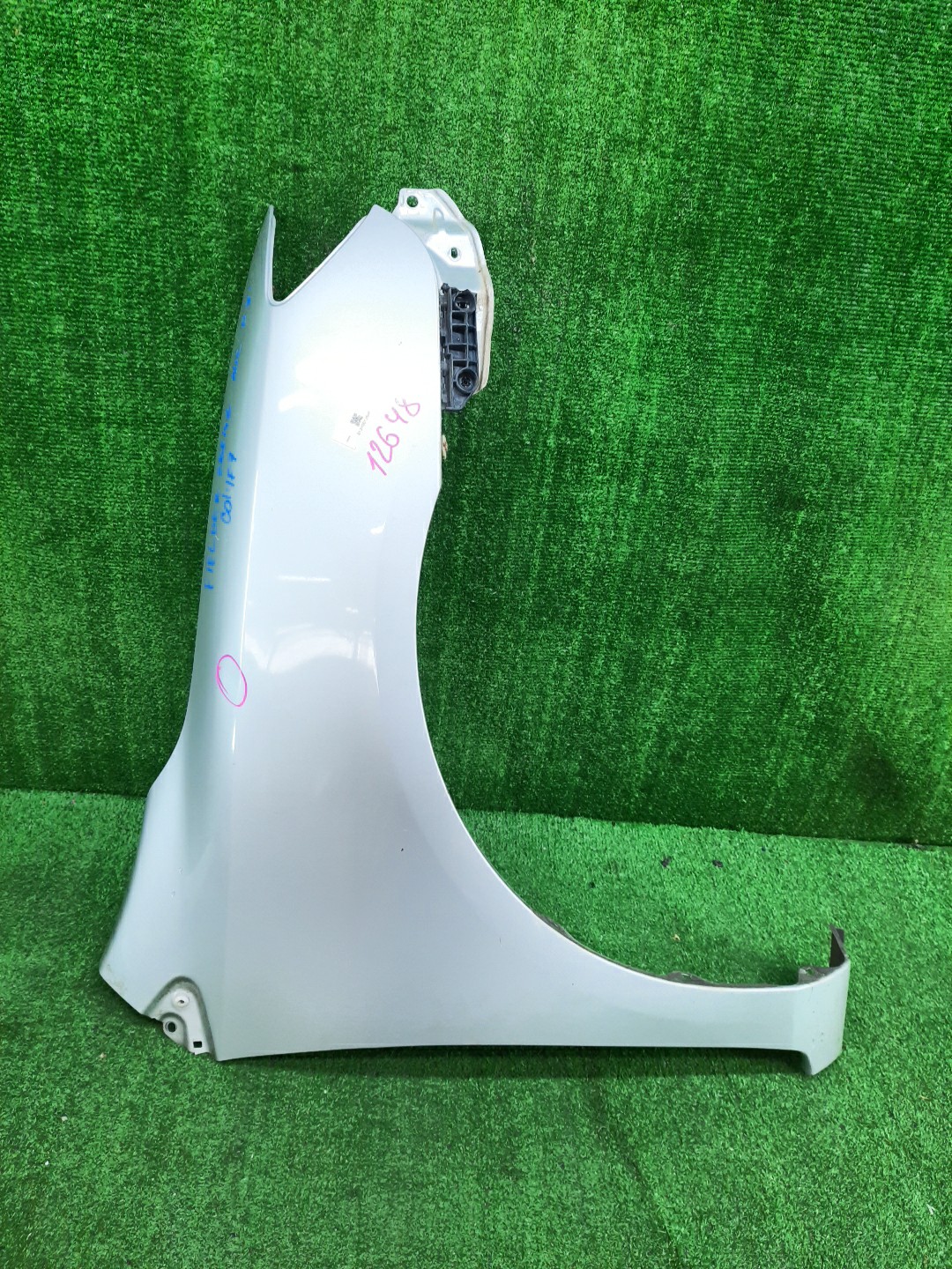 Крыло правое переднее TOYOTA COROLLA FIELDER, COROLLA  AXIO ZRE144G, ZRE142G, NZE144G, NZE141G, NZE141, NZE144, ZRE142, ZRE144 12648 1 ракурс