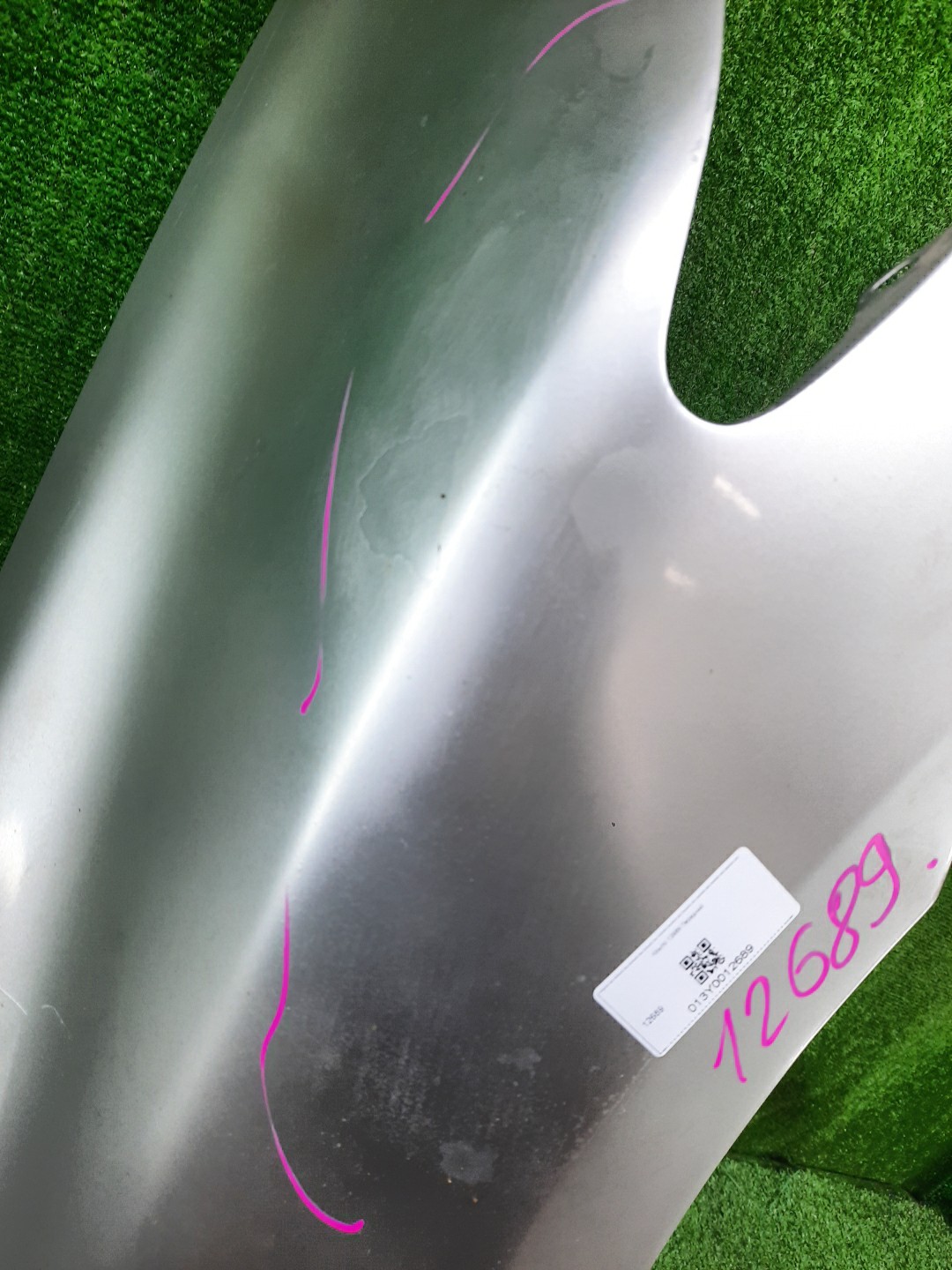 Крыло правое переднее HONDA CIVIC FD2, FD1, FD3 12689 2 ракурс Крыло правое переднее HONDA CIVIC FD2, FD1, FD3 12689 2 ракурс