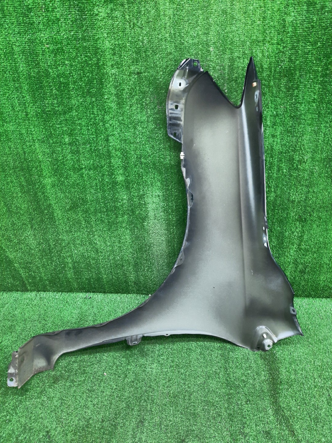 Крыло правое переднее TOYOTA COROLLA FIELDER, COROLLA  AXIO ZRE144G, ZRE142G, NZE144G, NZE141G, NZE141, NZE144, ZRE142, ZRE144 12803 3 ракурс