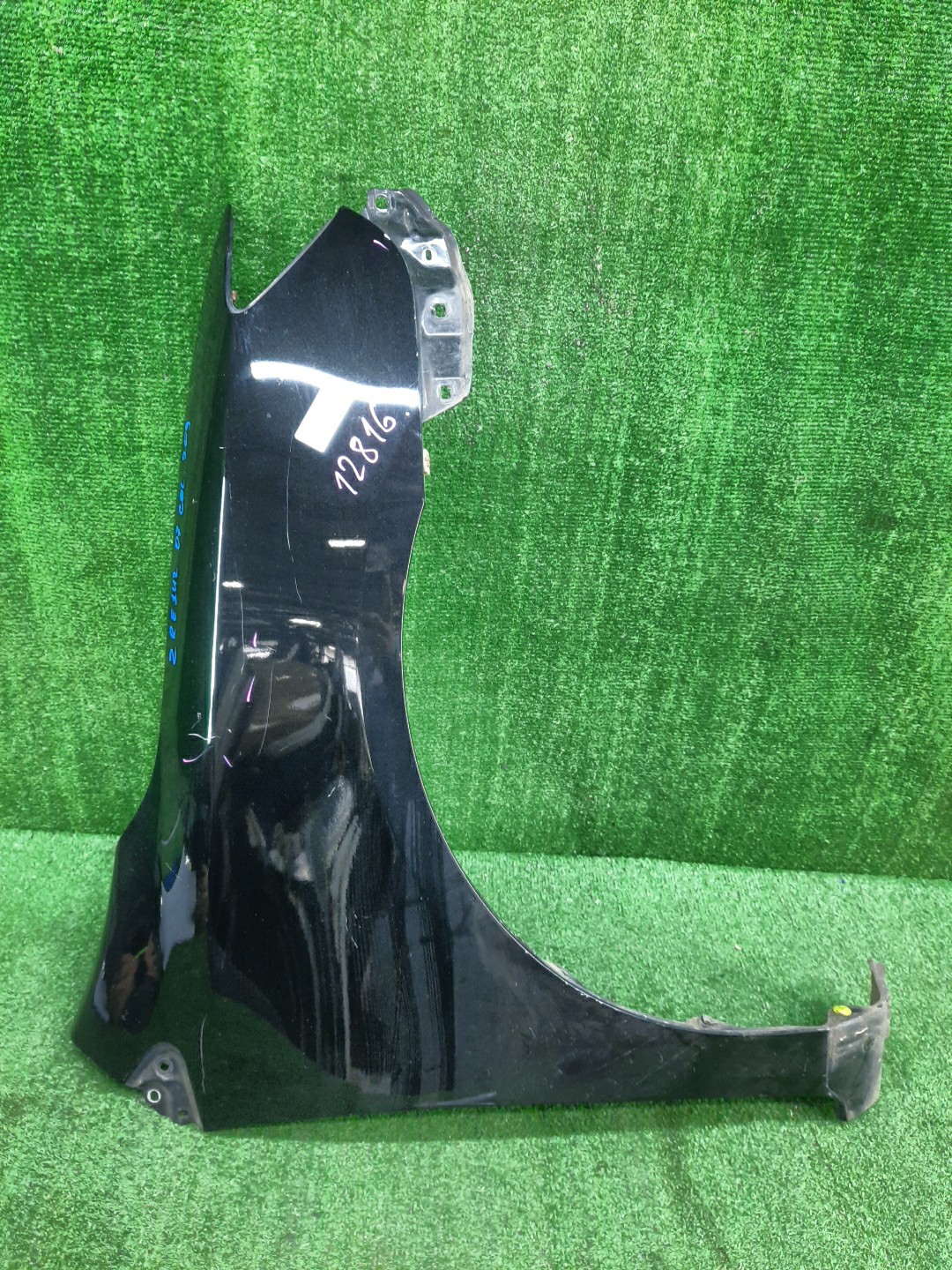 Крыло правое переднее TOYOTA COROLLA FIELDER, COROLLA  AXIO ZRE144G, ZRE142G, NZE144G, NZE141G, NZE141, NZE144, ZRE142, ZRE144 12816 1 ракурс