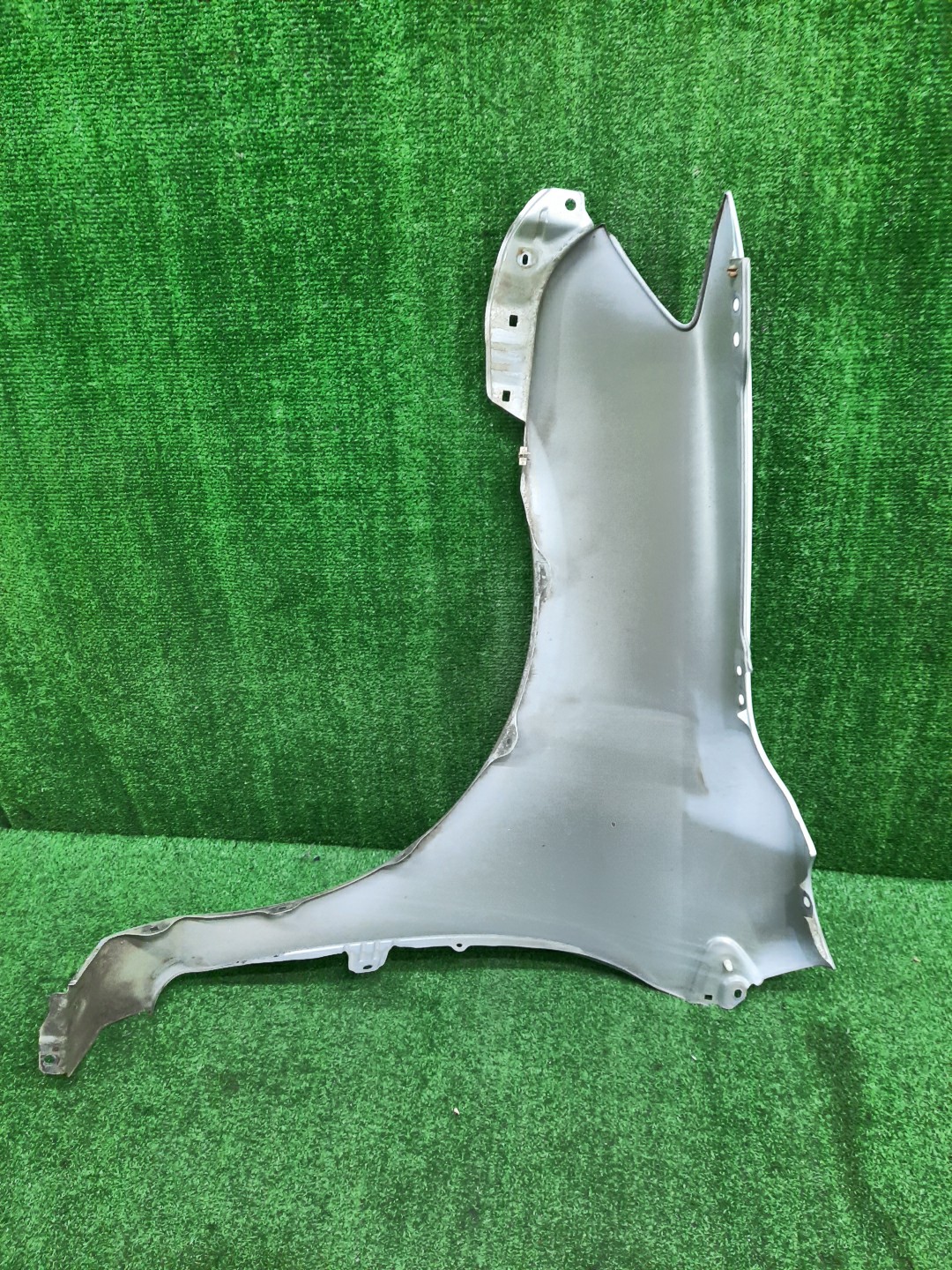 Крыло правое переднее TOYOTA COROLLA FIELDER, COROLLA  AXIO ZRE144G, ZRE142G, NZE144G, NZE141G, NZE141, NZE144, ZRE142, ZRE144 12839 3 ракурс