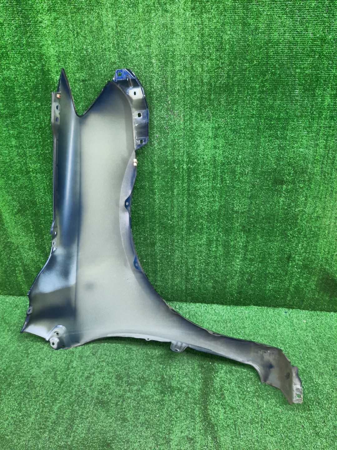 Крыло левое переднее TOYOTA COROLLA FIELDER, COROLLA  AXIO ZRE144G, ZRE142G, NZE144G, NZE141G, NZE141, NZE144, ZRE142, ZRE144 12913 4 ракурс