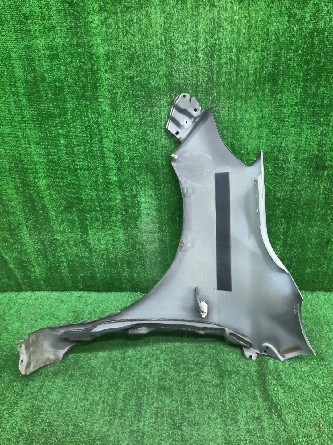 Крыло правое переднее NISSAN LATIO N17 12921 5 ракурс