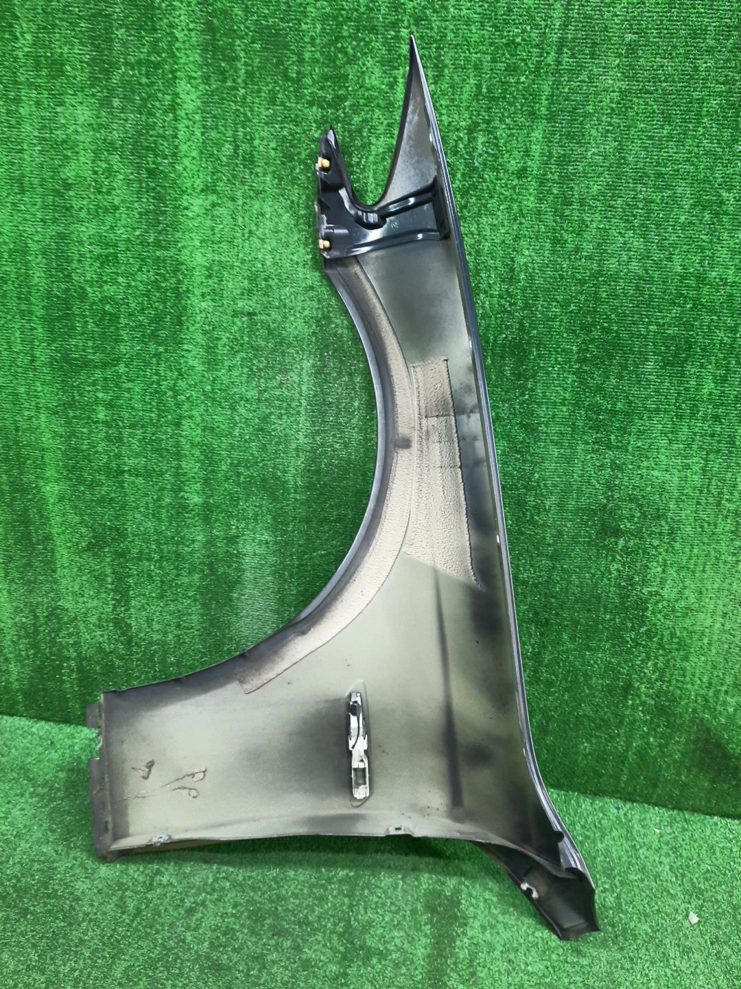 Крыло правое переднее BMW 520d, 525d, 530d, 535d, 550d, 5-Series, 535i, 528i, 530i, 520i, 523i, 550i F11, F10, FZ35, FR35, XG20, FW20, XG28, FP25, FR30, FR44 12944 4 ракурс