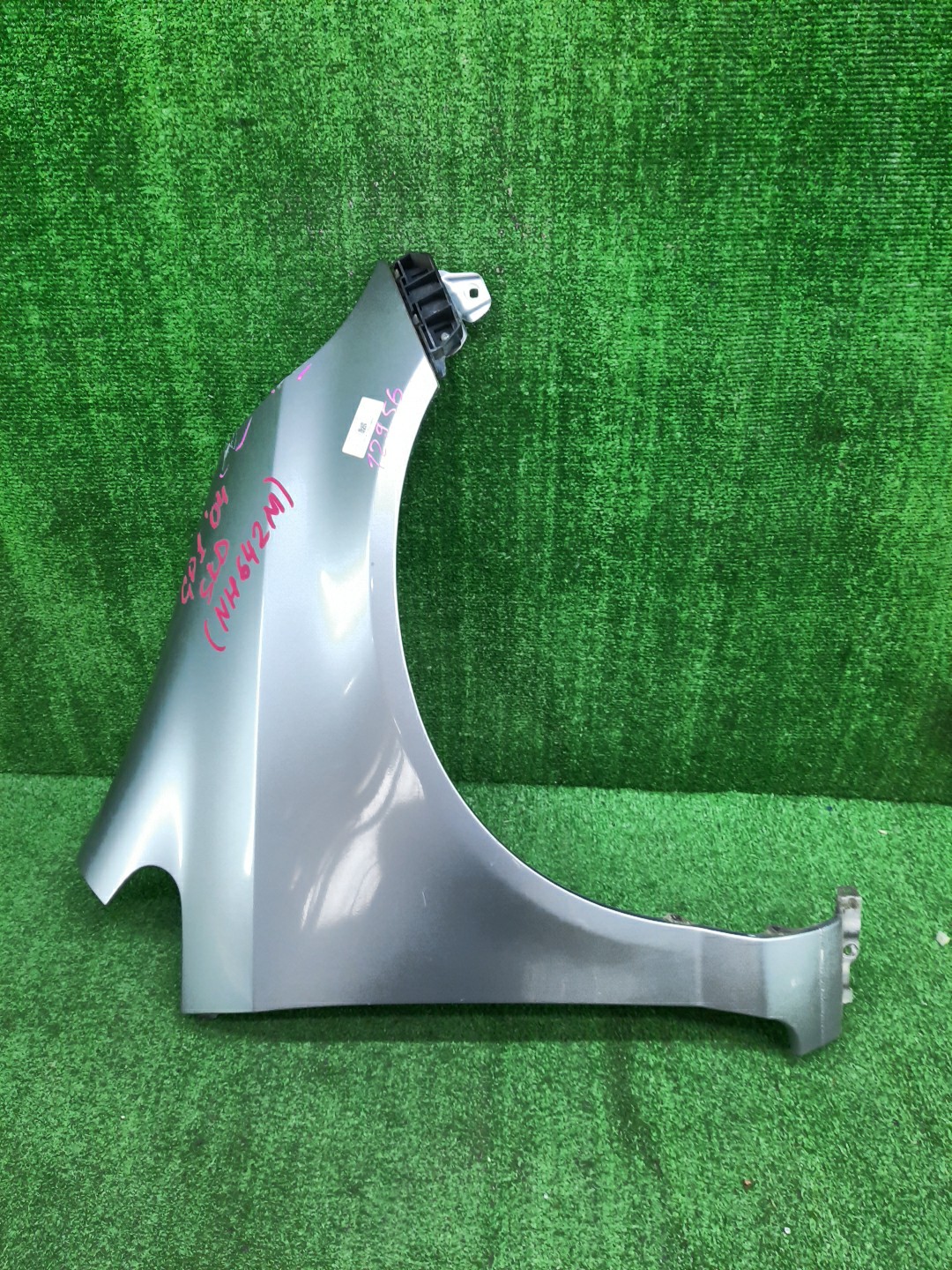 Крыло правое переднее HONDA FIT, JAZZ GD2, GD3, GD4, GD1 12956 1 ракурс
