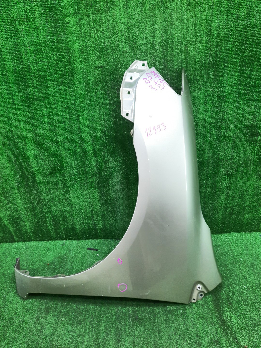 Крыло левое переднее TOYOTA COROLLA FIELDER, COROLLA  AXIO ZRE144G, ZRE142G, NZE144G, NZE141G, NZE141, NZE144, ZRE142, ZRE144 12993 1 ракурс