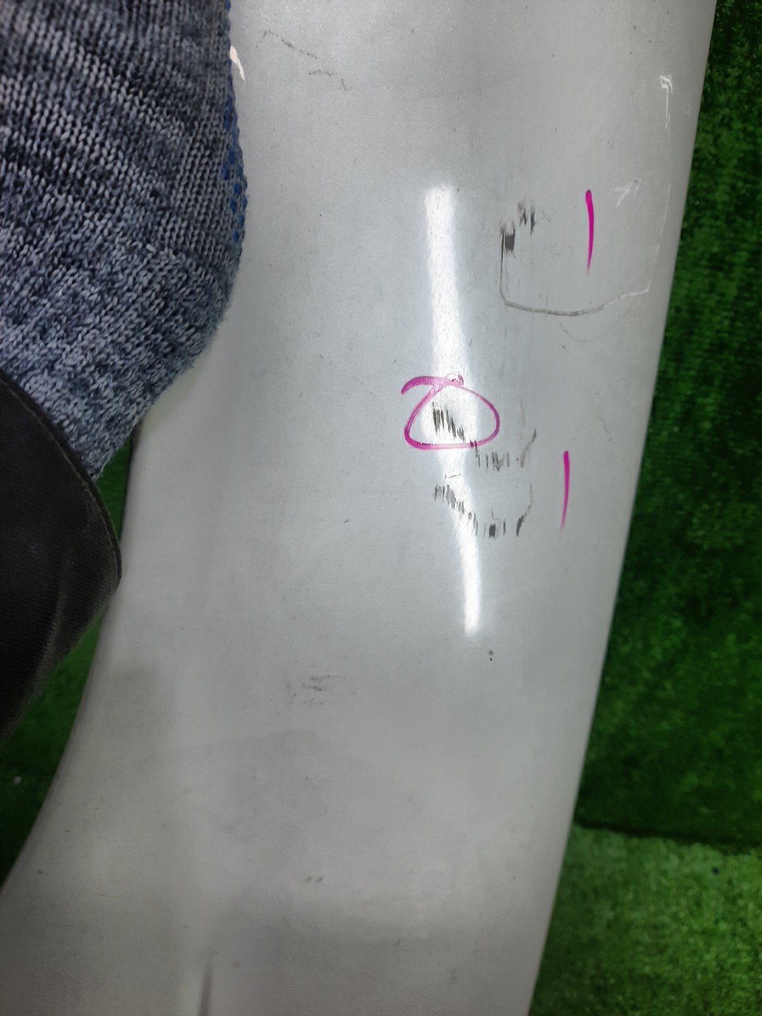 Крыло левое переднее NISSAN LAUREL HC35, GNC35, GC35 13107 4 ракурс