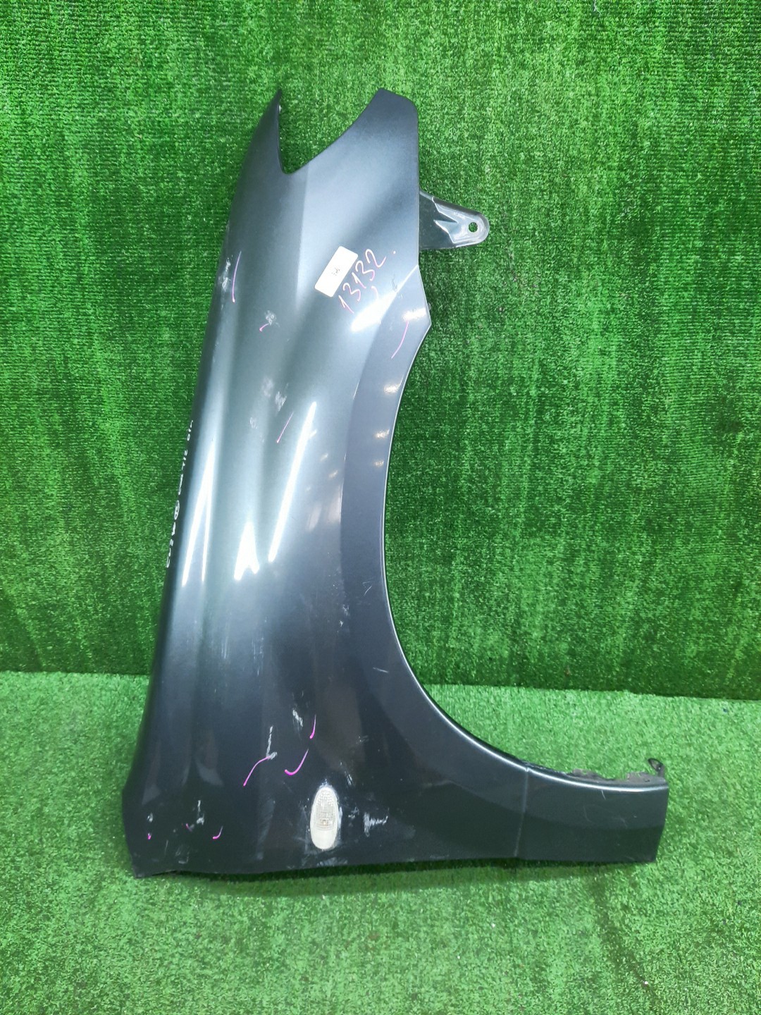 Крыло правое переднее MITSUBISHI AIRTREK CU2W, CU4W 13132 1 ракурс