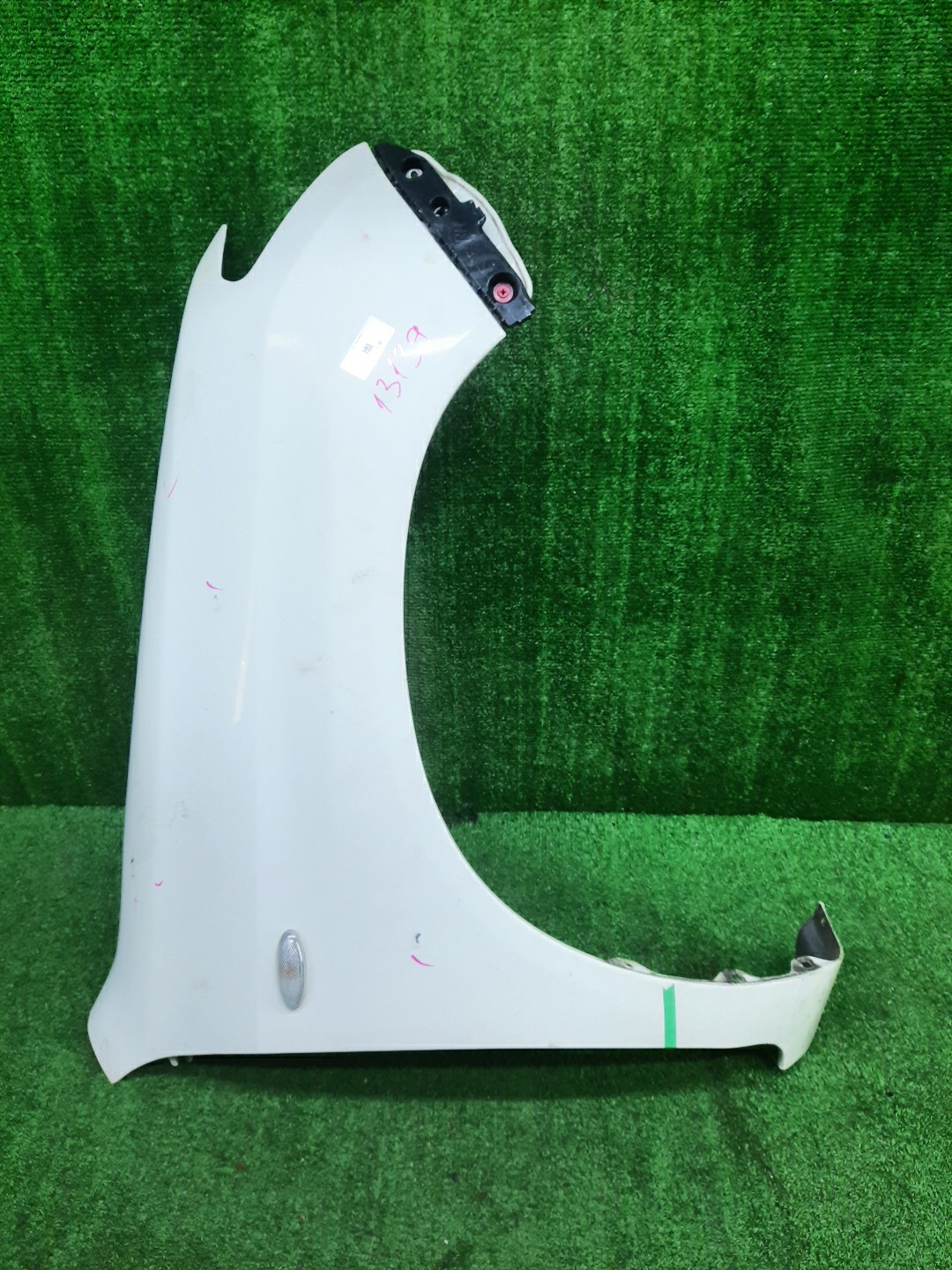 Крыло правое переднее TOYOTA PROBOX, SUCCEED NSP160V, NCP160V, NCP165V, NHP160V 13139 1 ракурс