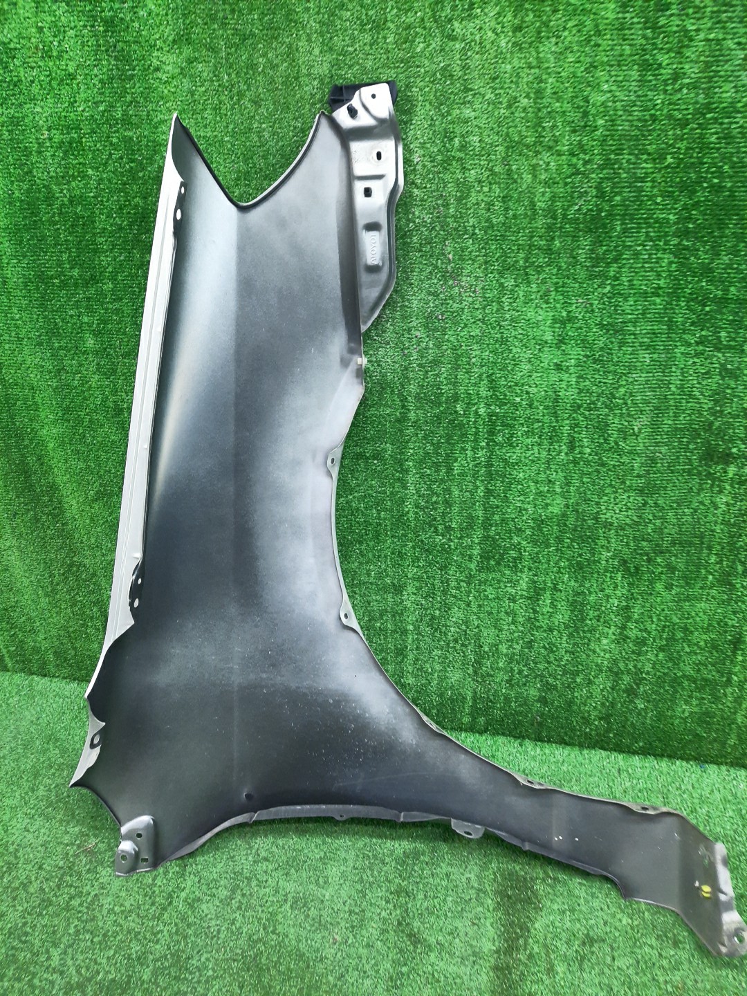 Крыло левое переднее TOYOTA COROLLA NZE121 13325 2 ракурс