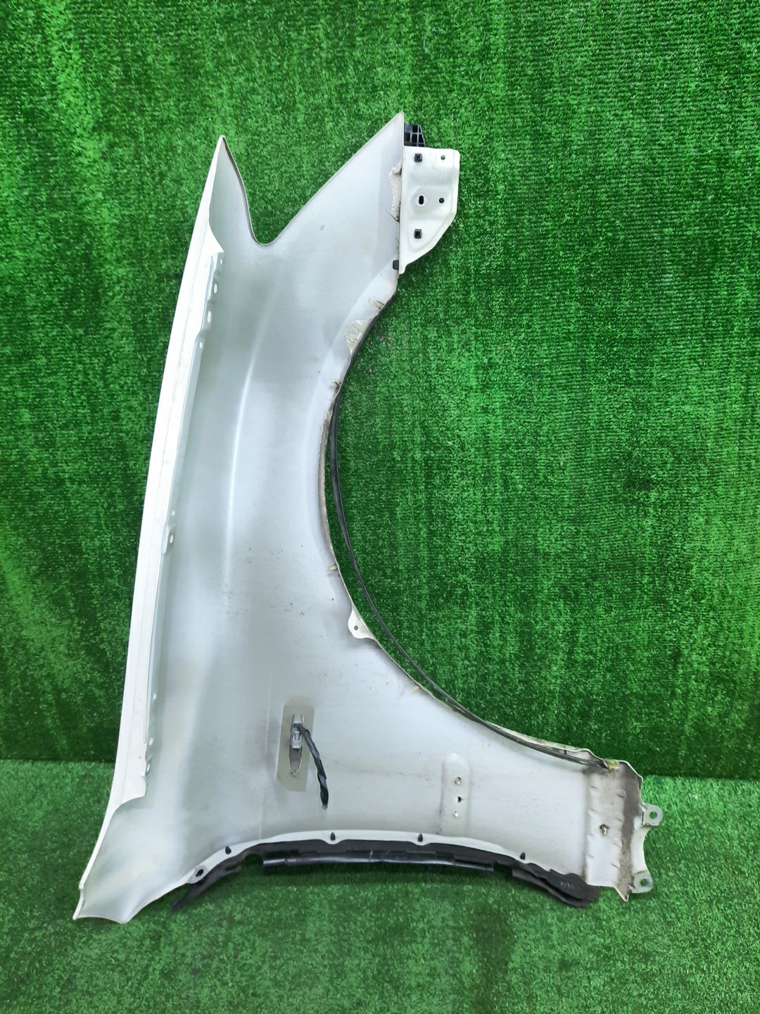 Крыло левое переднее TOYOTA CROWN GRS182, GRS180, GRS181, GRS183, GRS184 13352 3 ракурс