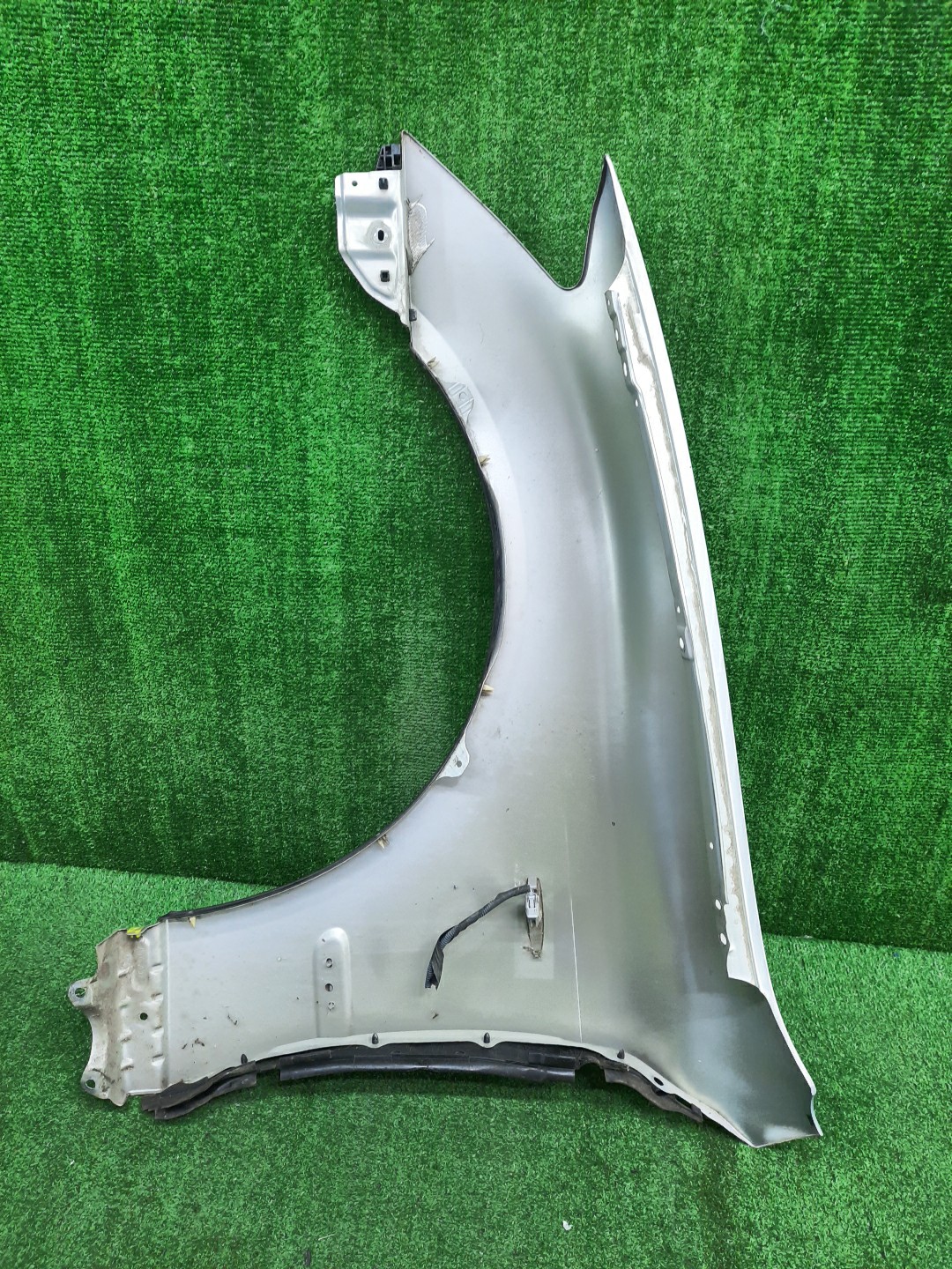 Крыло правое переднее TOYOTA CROWN GRS182, GRS180, GRS181, GRS183, GRS184 13420 4 ракурс