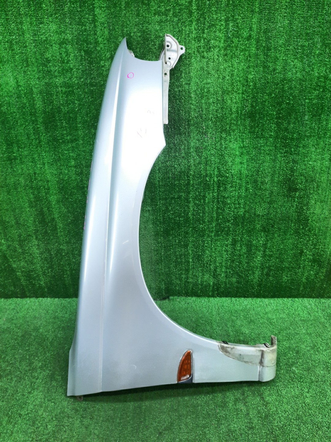 Крыло правое переднее SUBARU LEGACY BGB, BD5, BG5, BG9, BD9, BG3, BD3, BG4, BG7, BD4 13503 1 ракурс
