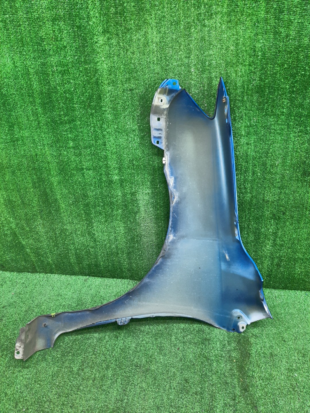 Крыло правое переднее TOYOTA COROLLA FIELDER, COROLLA  AXIO ZRE144G, ZRE142G, NZE144G, NZE141G, NZE141, NZE144, ZRE142, ZRE144 13550 4 ракурс