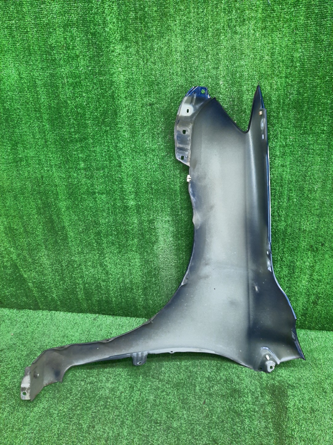 Крыло правое переднее TOYOTA COROLLA FIELDER, COROLLA  AXIO ZRE144G, ZRE142G, NZE144G, NZE141G, NZE141, NZE144, ZRE142, ZRE144 13564 4 ракурс