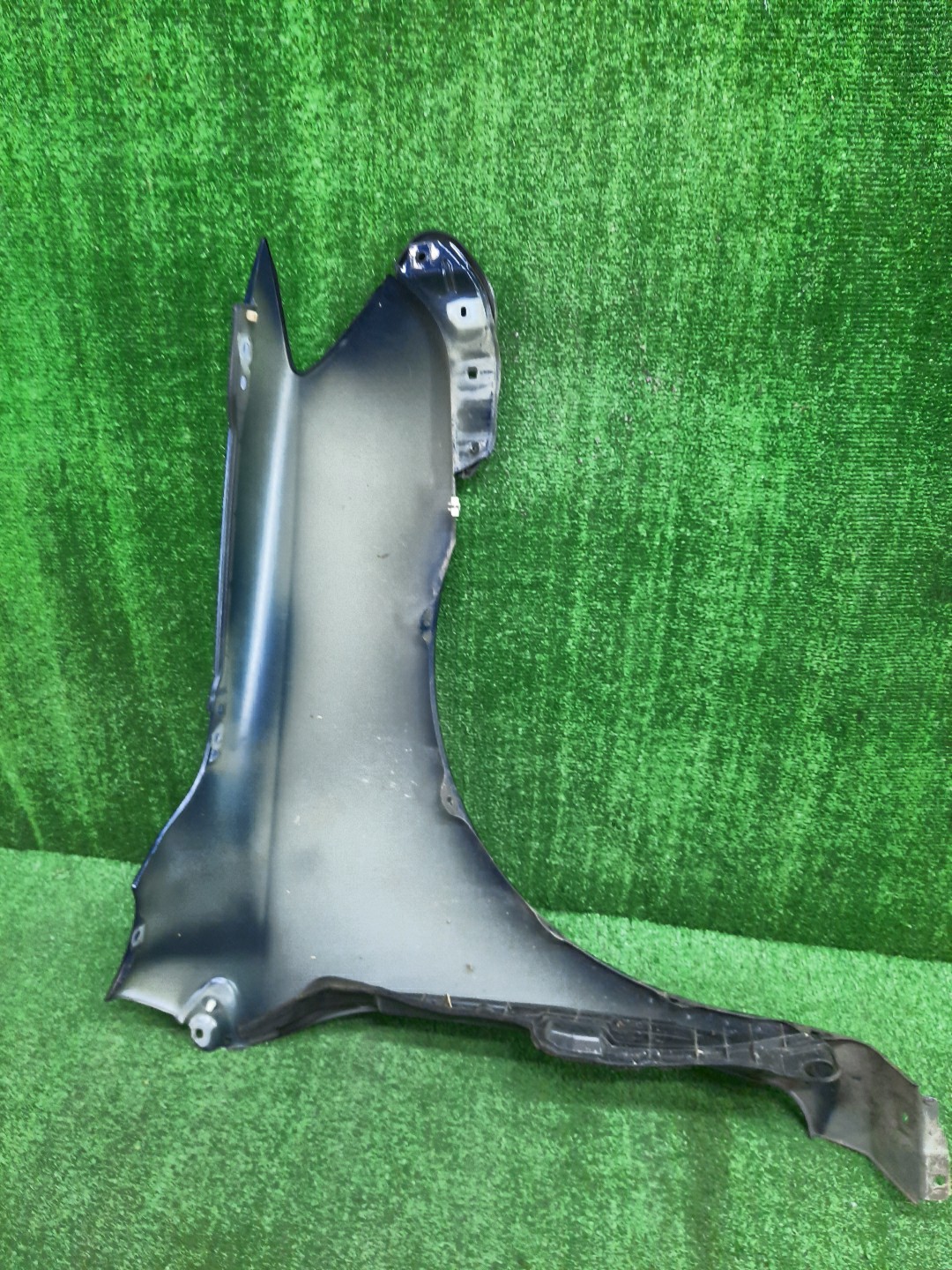 Крыло левое переднее TOYOTA COROLLA FIELDER, COROLLA  AXIO ZRE144G, ZRE142G, NZE144G, NZE141G, NZE141, NZE144, ZRE142, ZRE144 13630 3 ракурс