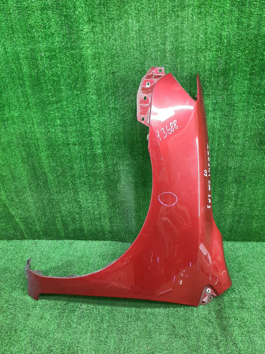 Крыло левое переднее TOYOTA COROLLA FIELDER, COROLLA  AXIO ZRE144G, ZRE142G, NZE144G, NZE141G, NZE141, NZE144, ZRE142, ZRE144 13688 1 ракурс