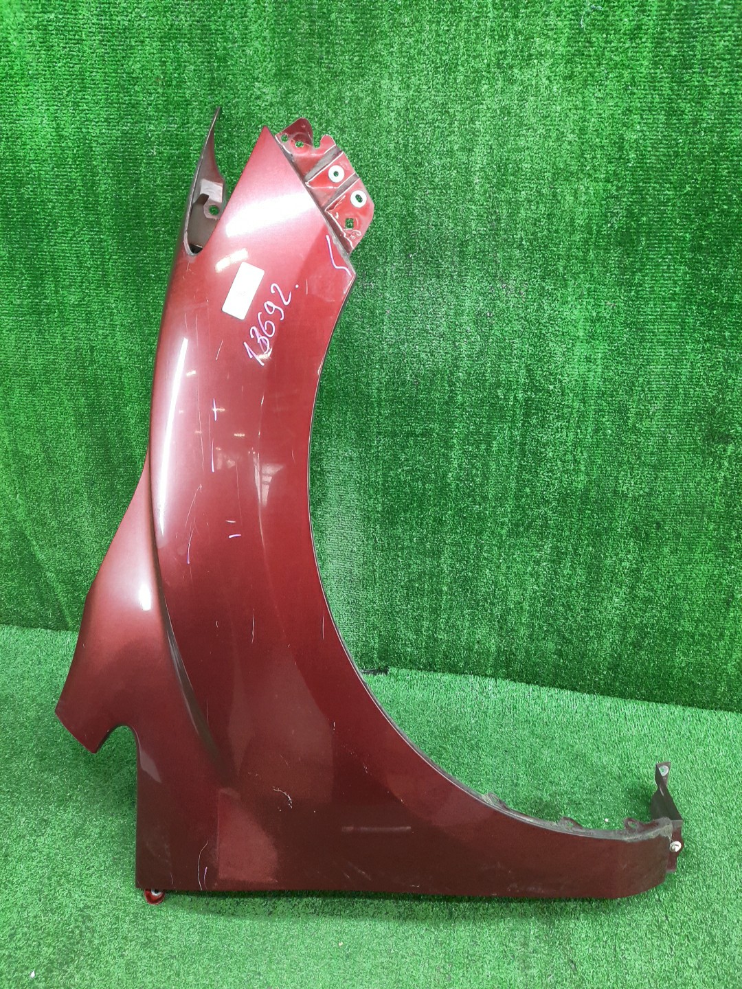 Крыло правое переднее MAZDA CX-7 ER3P 13692 1 ракурс