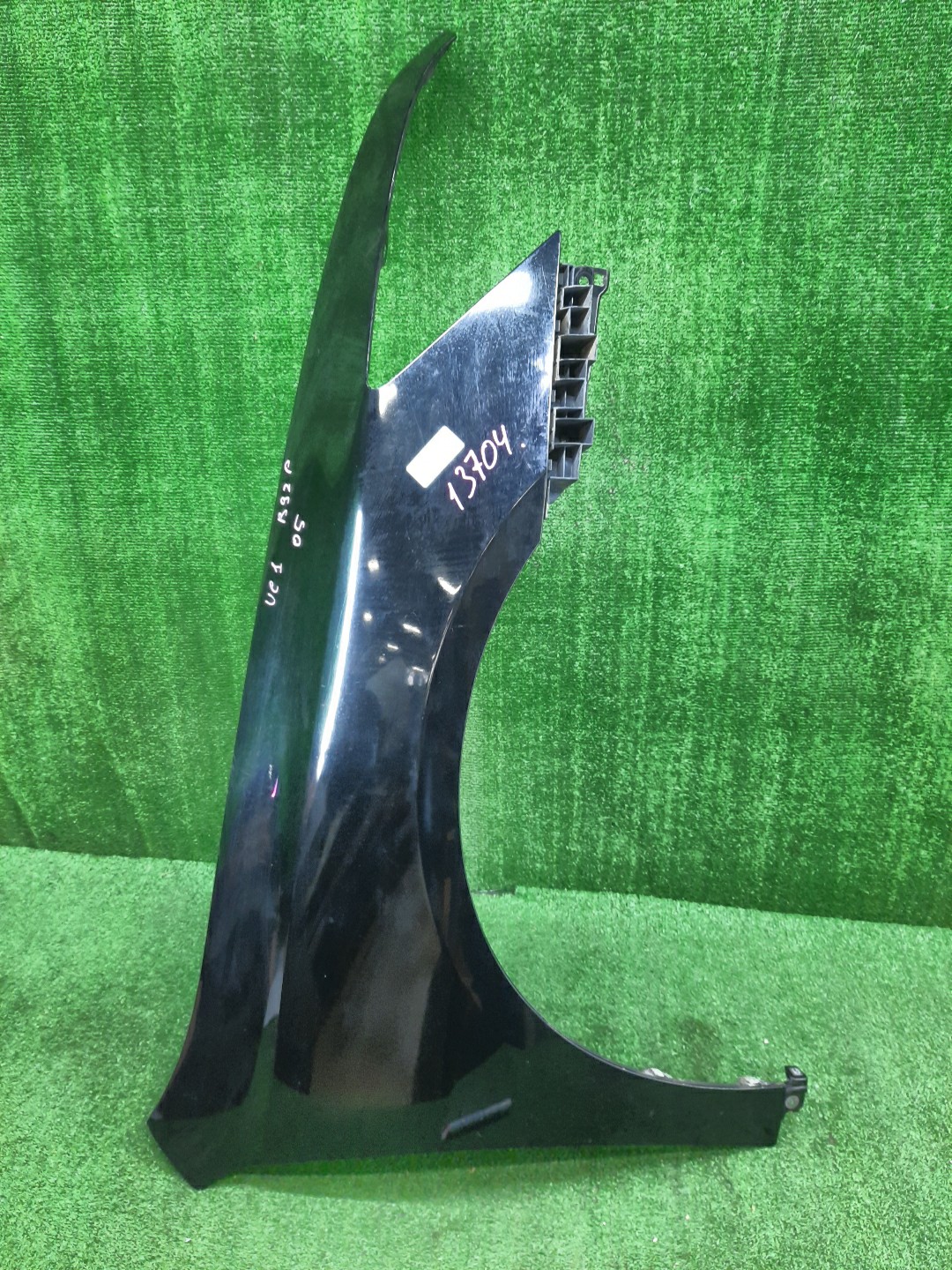 Крыло правое переднее HONDA INSPIRE UC1 13704 1 ракурс