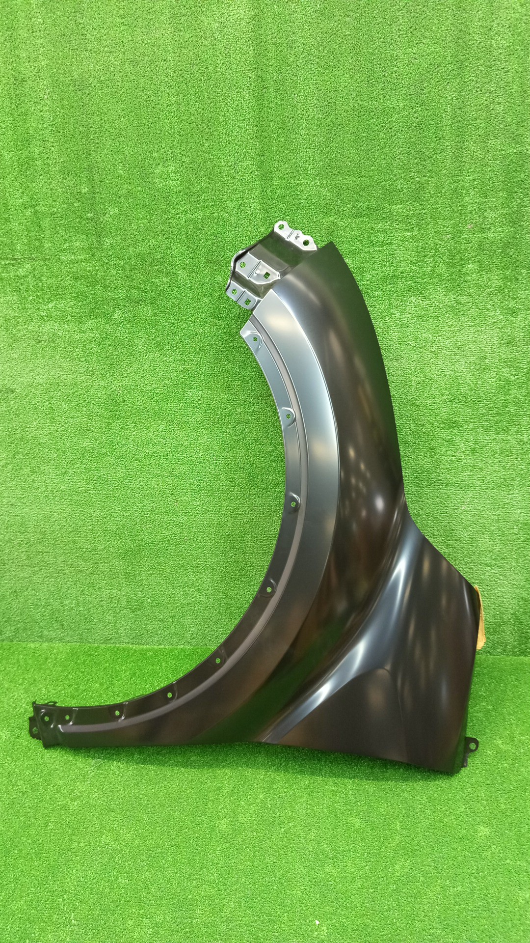 Крыло левое переднее TOYOTA C-HR NGX10 53802-10700 1 ракурс