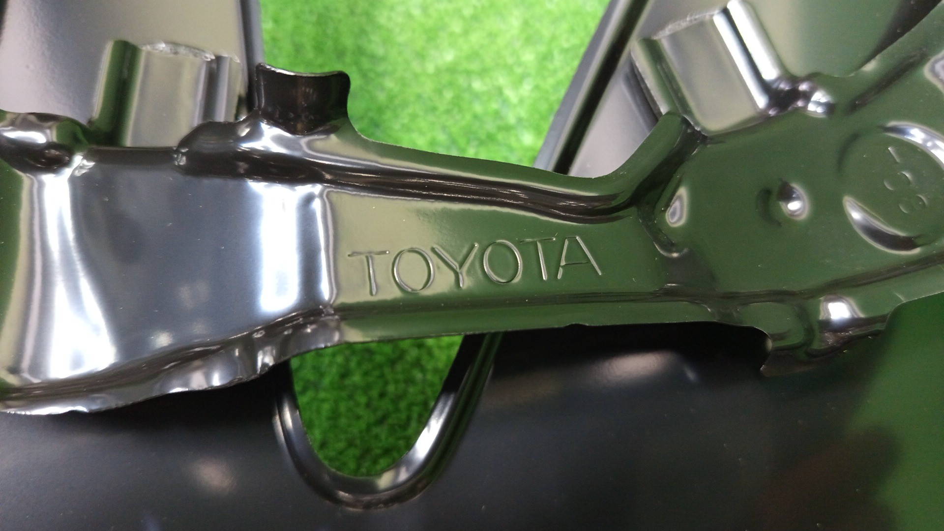 Крыло левое переднее LEXUS CT200H ZWA10 53802-76010 3 ракурс