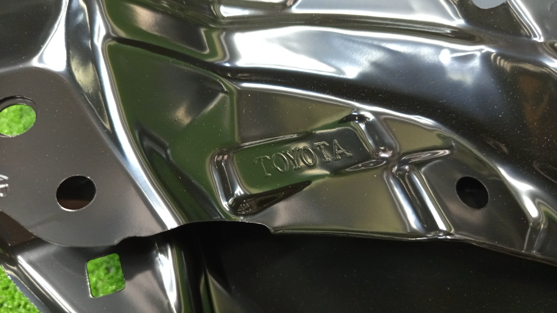 Крыло правое переднее LEXUS IS250 GSE30 53801-53180 3 ракурс