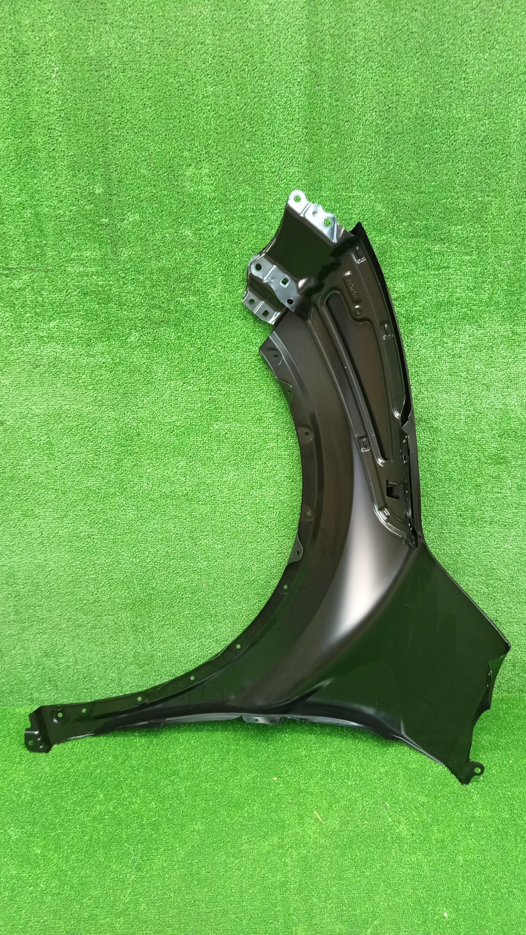 Крыло правое переднее TOYOTA C-HR NGX10 53801-F4010 2 ракурс
