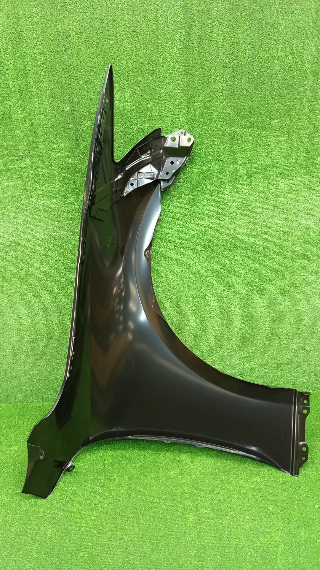 Крыло левое переднее LEXUS IS250 GSE30 53802-53170 2 ракурс