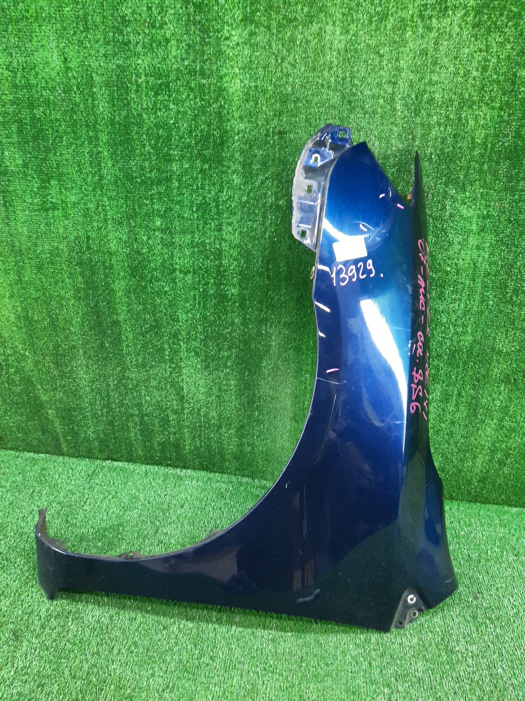 Крыло левое переднее TOYOTA COROLLA FIELDER, COROLLA  AXIO ZRE144G, ZRE142G, NZE144G, NZE141G, NZE141, NZE144, ZRE142, ZRE144 13929 1 ракурс