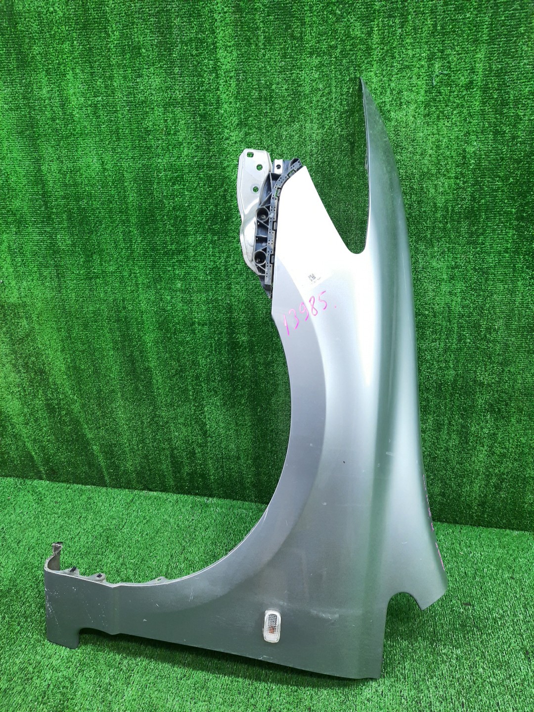 Крыло левое переднее HONDA CIVIC FD2, FD1, FD3 13985 1 ракурс Крыло левое переднее HONDA CIVIC FD2, FD1, FD3 13985 1 ракурс