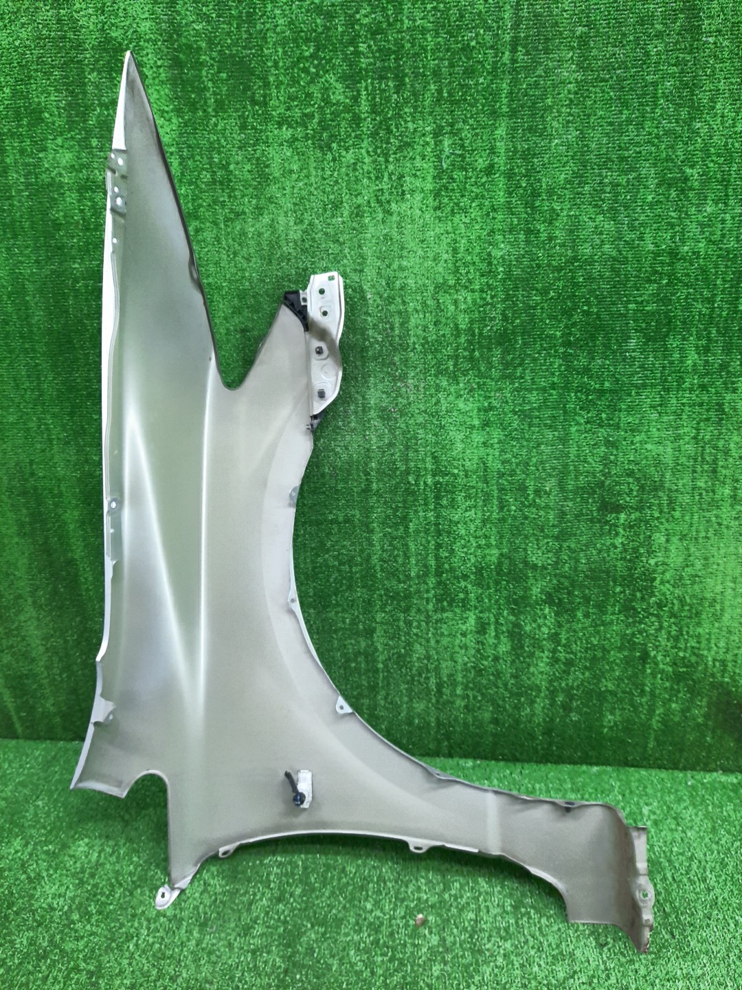 Крыло левое переднее HONDA CIVIC FD2, FD1, FD3 13998 4 ракурс