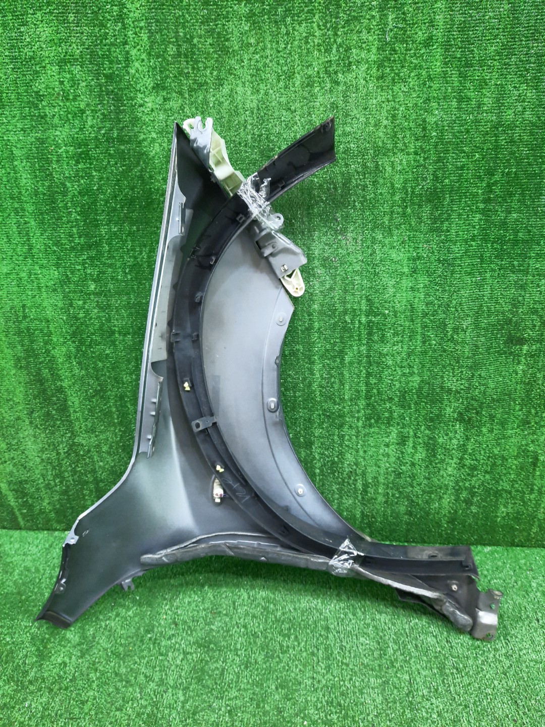 Крыло левое переднее NISSAN JUKE NF15, F15, YF15 14035 2 ракурс