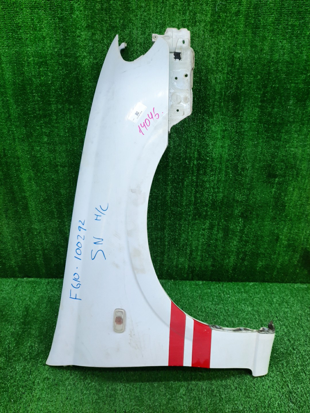 Крыло правое переднее NISSAN BLUEBIRD SYLPHY G10, QG10, FG10, TG10, QNG10 14046 1 ракурс