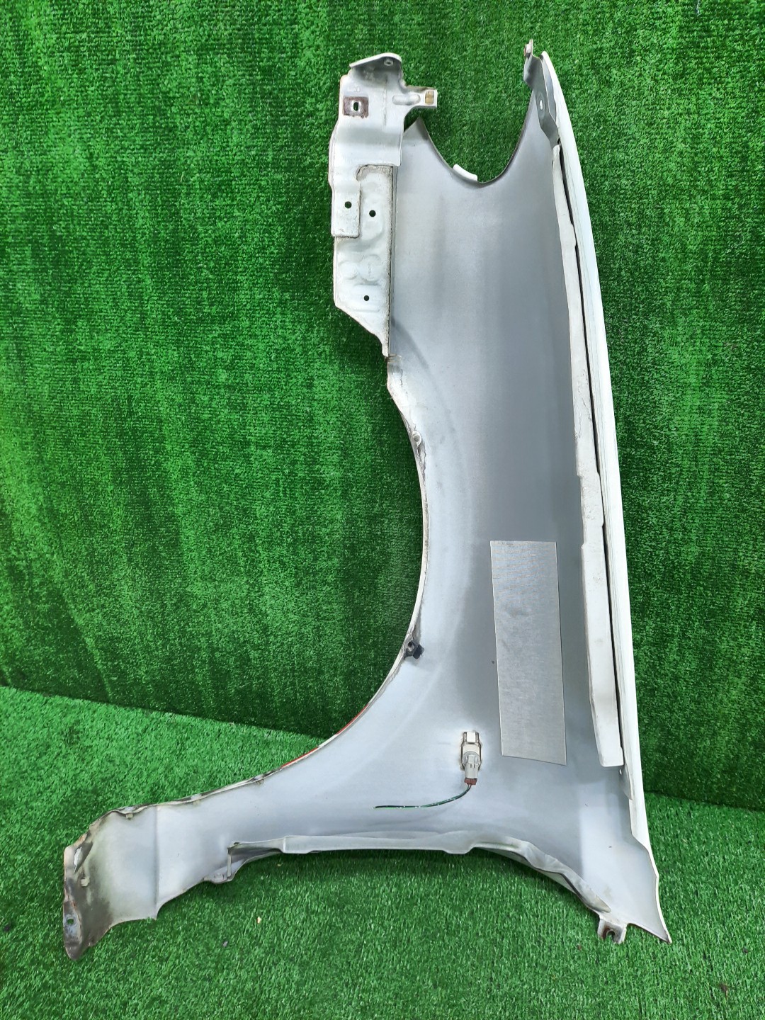 Крыло правое переднее NISSAN BLUEBIRD SYLPHY G10, QG10, FG10, TG10, QNG10 14046 3 ракурс