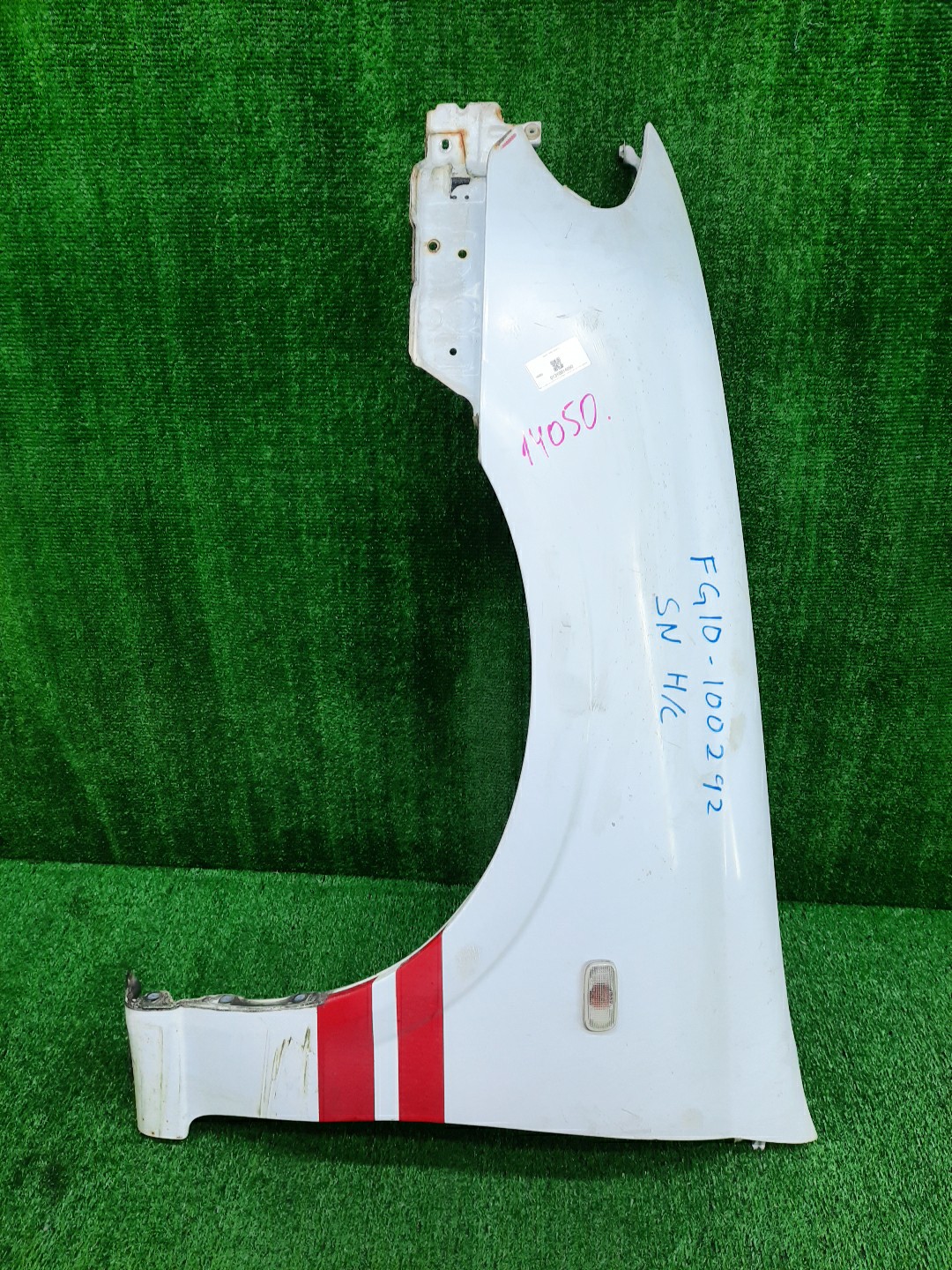 Крыло левое переднее NISSAN BLUEBIRD SYLPHY G10, QG10, FG10, TG10, QNG10 14050 1 ракурс