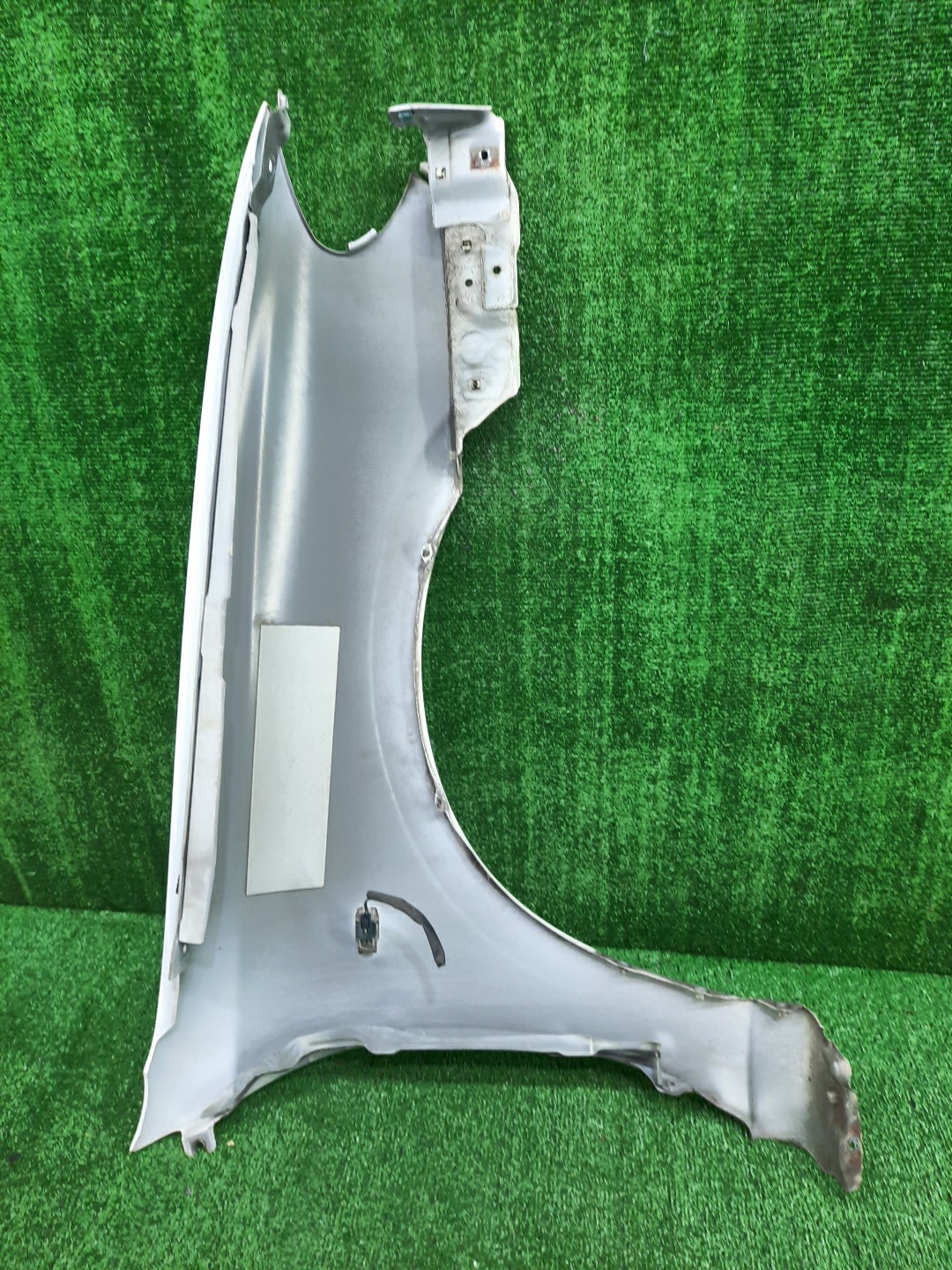 Крыло левое переднее NISSAN BLUEBIRD SYLPHY G10, QG10, FG10, TG10, QNG10 14051 3 ракурс