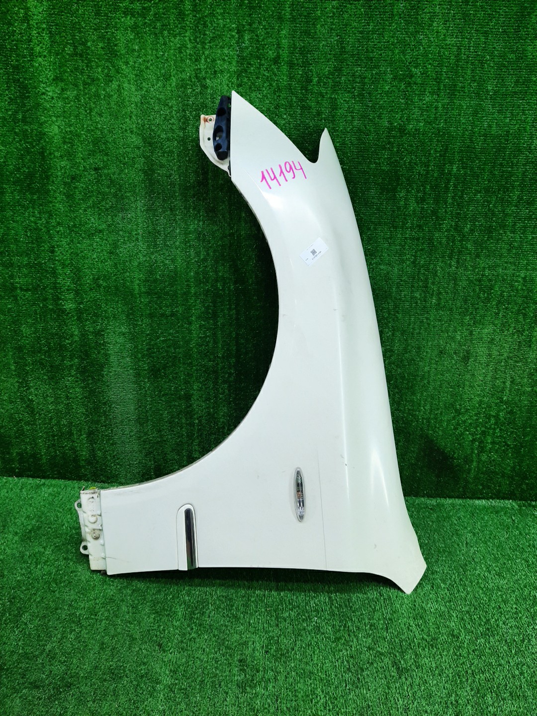 Крыло левое переднее TOYOTA CROWN GRS182, GRS180, GRS181, GRS183, GRS184 14194 1 ракурс
