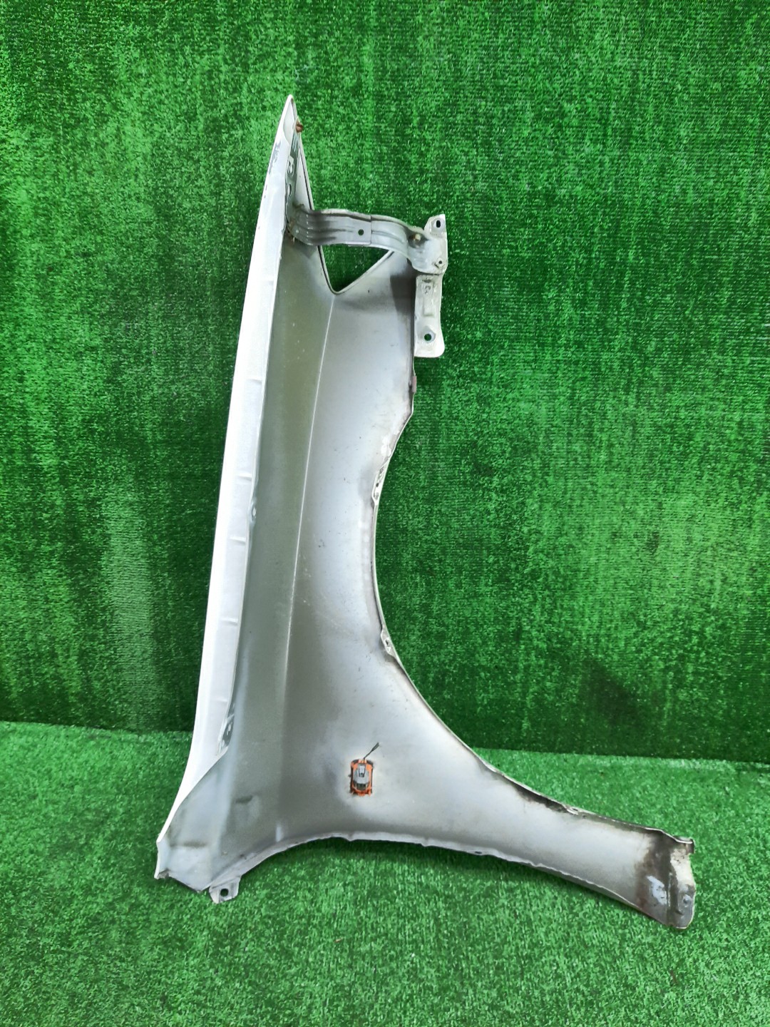 Крыло левое переднее TOYOTA PRONARD MCX20 14210 3 ракурс