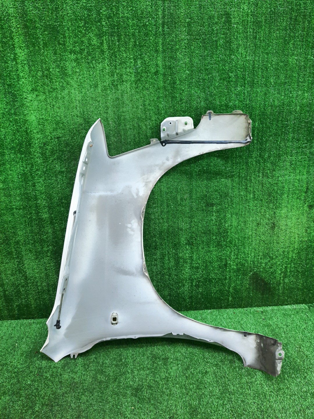 Крыло левое переднее TOYOTA PROBOX NCP51V, NCP58G, NCP55V, NCP50V, NCP59G, NLP51 14308 3 ракурс