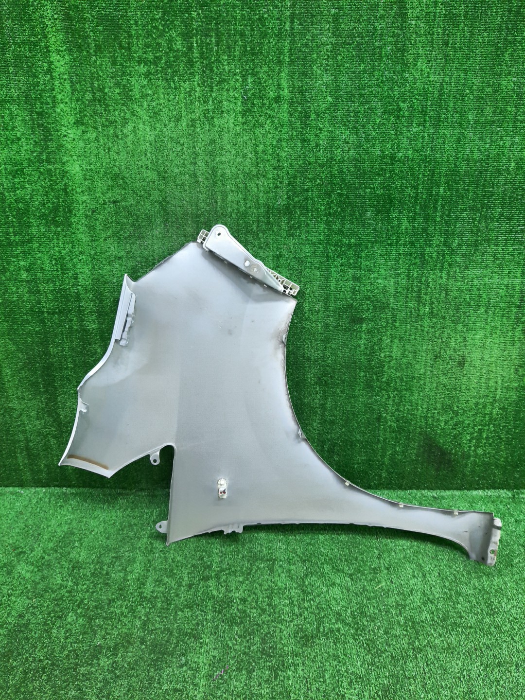 Крыло левое переднее MITSUBISHI DELICA D3, NV200 BM20, M20 14407 3 ракурс