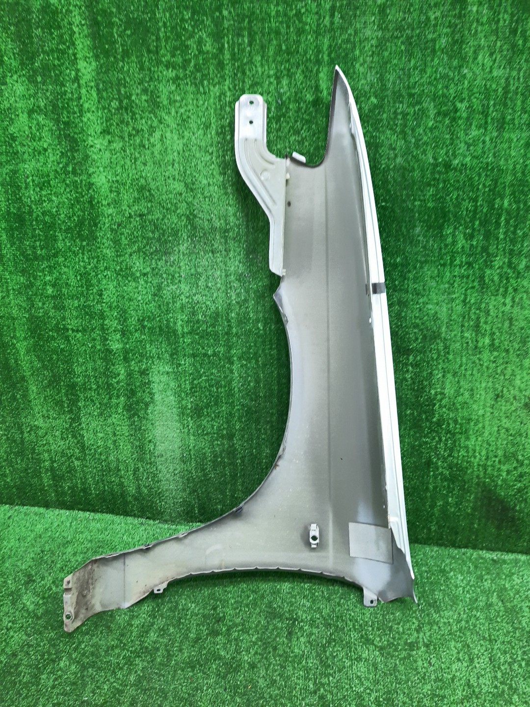 Крыло правое переднее NISSAN AVENIR, EXPERT W11, PNW11, PW11, RW11, VW11, VNW11 14423 3 ракурс