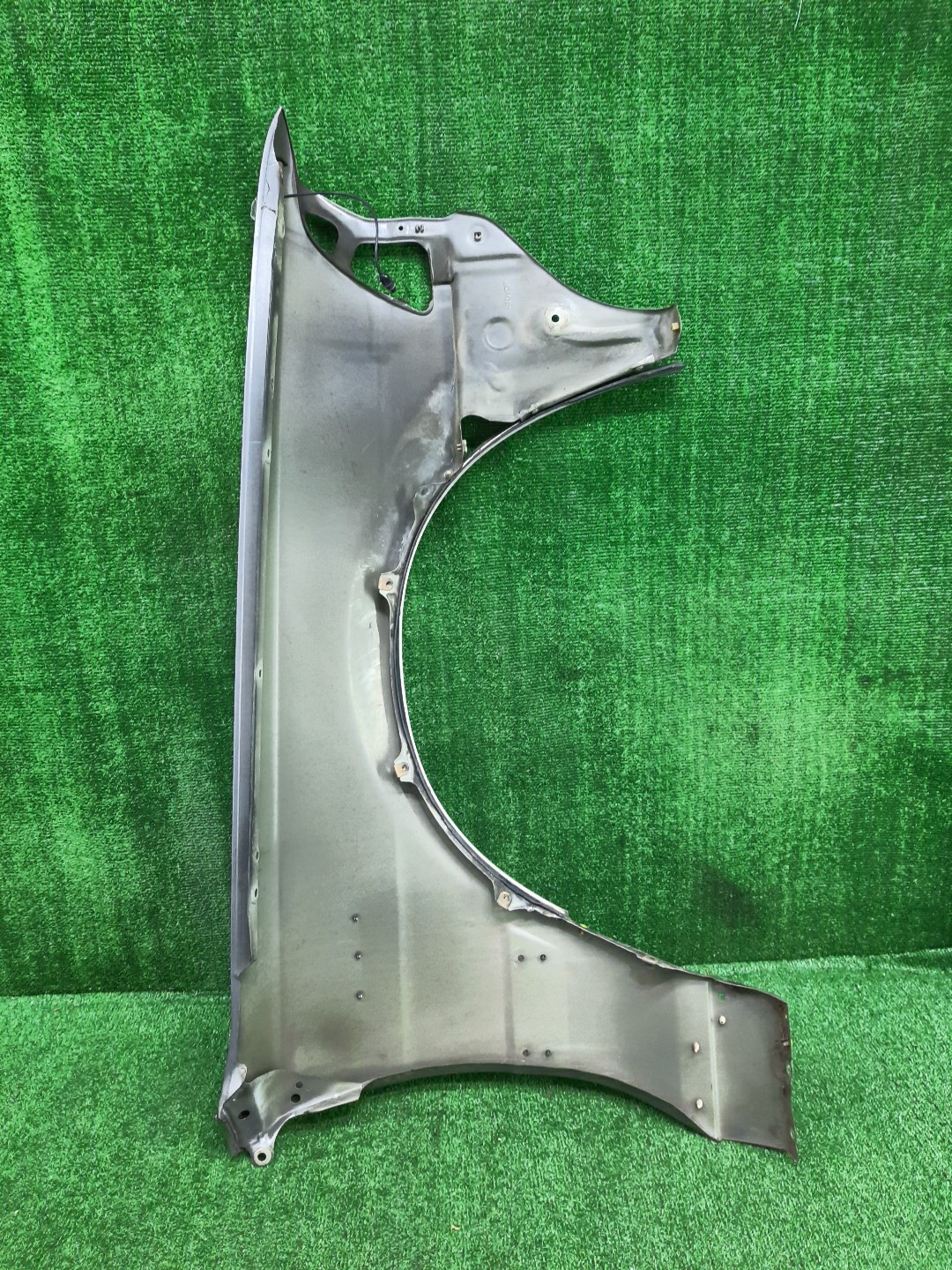 Крыло левое переднее TOYOTA CROWN JZS131, GS130, GS131, JZS130, MS135, MS137, JZS133, LS131, GS136, JZS136, LS130, UZS131 14455 5 ракурс